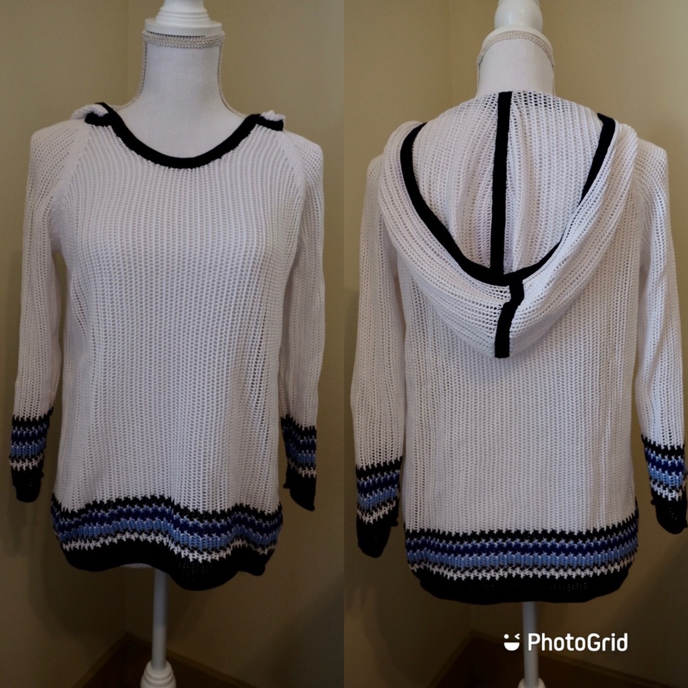 TRIBAL | Women's White & Blue Knit Summer Sweater